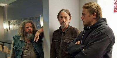 Cartel de Authority Vested