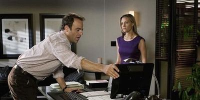 Cartel de Breaking The Rules