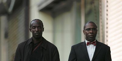 Cartel de Middle Ground