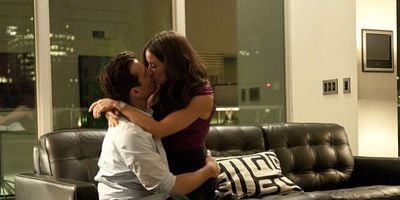 Cartel de Juicio falso