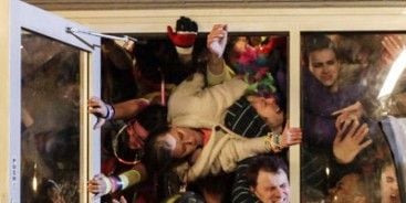 Cartel de Better To Lie