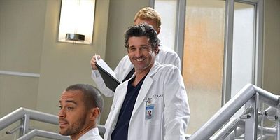 Cartel de Tienes que esconder tu amor