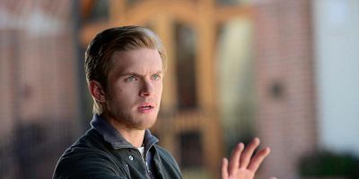 Cartel de Promised Land