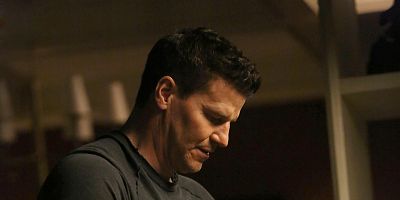 Cartel de The Recluse in the Recliner