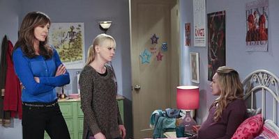 Cartel de Sonograms and Tube Tops