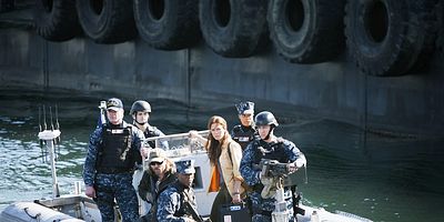 Cartel de No Place Like Home