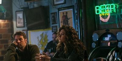 Cartel de The Darkness Beneath