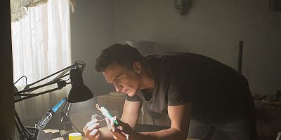 Cartel de Krieg Nicht Lieb