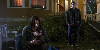 Cartel de There's No Place Like Home