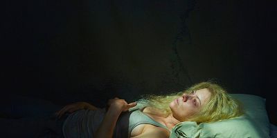 Cartel de Formal, compleja y costosa