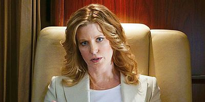 Cartel de Beyond Borders