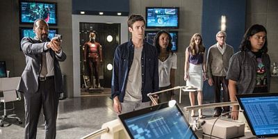 Cartel de El hombre que salvó Central City