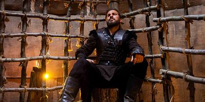 Cartel de Diriliş Ertuğrul 40.Bölüm