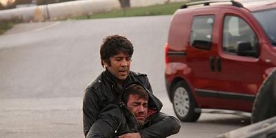 Cartel de Kördüğüm 1.Bölüm