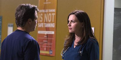 Cartel de Entre La Espada Y La Pared