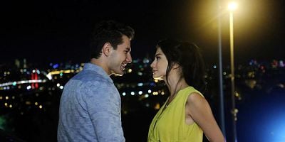 Cartel de Episodio 15