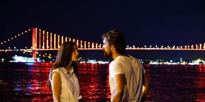 Cartel de Kördüğüm 28.Bölüm