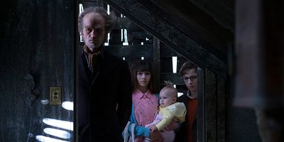 Cartel de Un mal principio: Parte 1