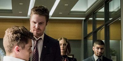 Cartel de El espectro del revólver