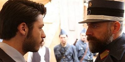 Cartel de Vatanım Sensin 18.Bölüm