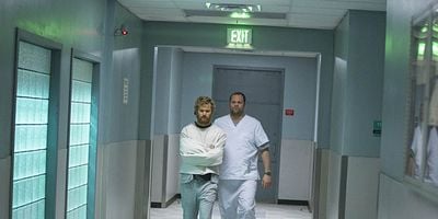 Cartel de Águila de sombras leva