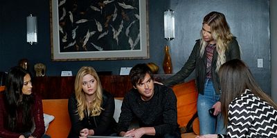 Cartel de Choose or Lose