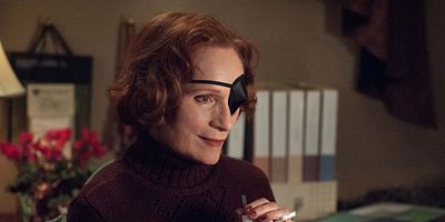 Cartel de Laura es la elegida