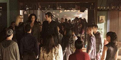 Cartel de Empieza el espectáculo de Josh