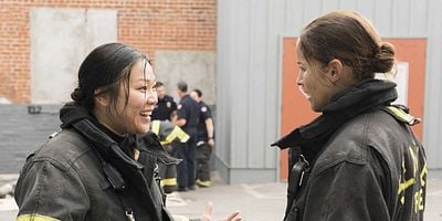 Cartel de Juntos somos más fuertes