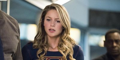 Cartel de Con dos mentes