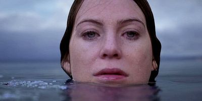 Cartel de Ahogándose en tierra seca