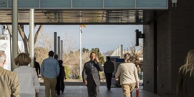 Cartel de Algo hermoso