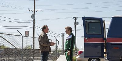 Cartel de Algo estúpido