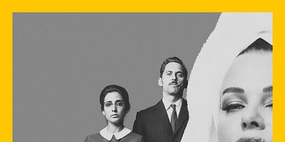 Cartel de Poco católica