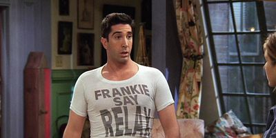 Cartel de La camiseta diminuta