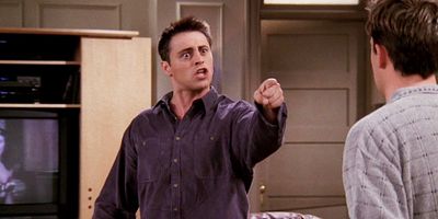 Cartel de Chandler se pasa de la raya