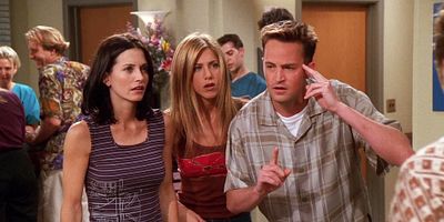 Cartel de Los trillizos