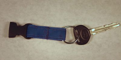 Cartel de Indefendible