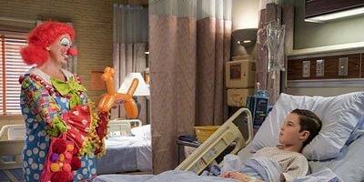 Cartel de A Tummy Ache and a Whale of a Metaphor