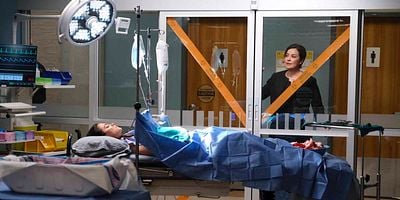 Cartel de Quarantine - Part Two