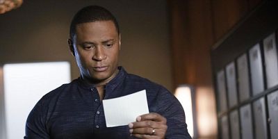 Cartel de Star City Slayer