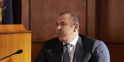 Cartel de Caballo de acecho