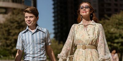 Cartel de Rojo Profundo