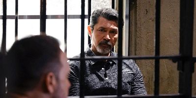 Cartel de Common Enemies