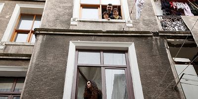 Cartel de Episodio 62