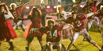 Cartel de Thriller/The Sue Sylvester Bowl Shuffle