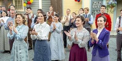 Cartel de Hope is With the Heart