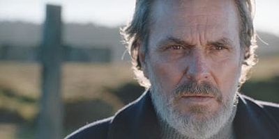 Cartel de Tus amigos no te olvidan