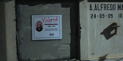 Cartel de Yo maté a Violetta