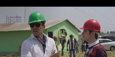 Cartel de Tienes e-mail